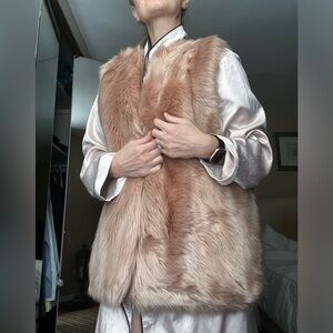 Faux Fur Vest in Mauve Pink